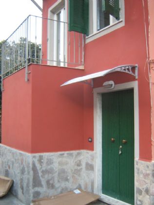 Casa semi indipendente ristrutturato in zona Piano di Arcola a Arcola