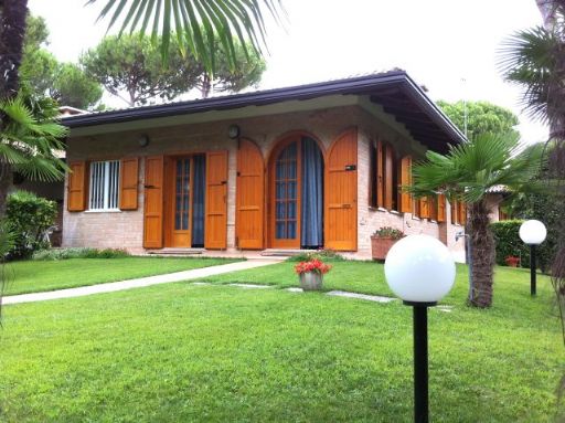 Villa in ottime condizioni in zona Lignano Riviera a Lignano Sabbiadoro