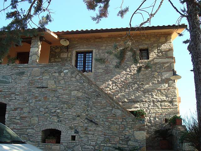 Villa abitabile a Rosignano Marittimo