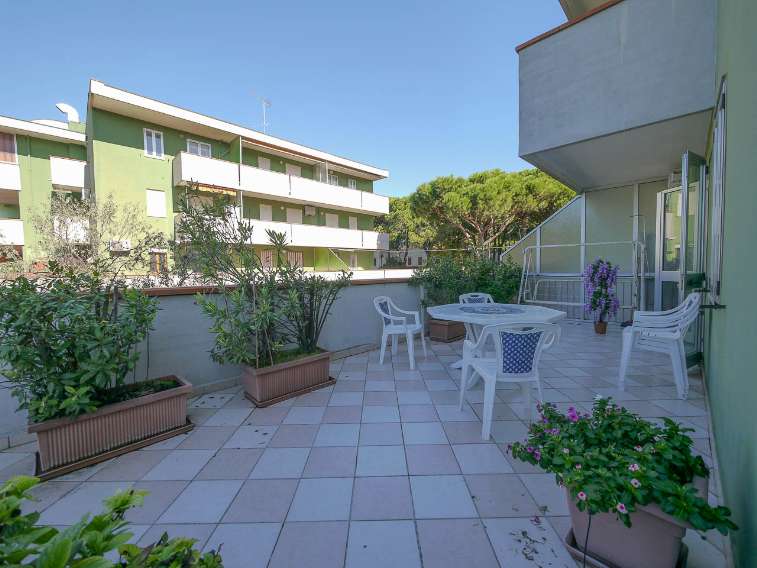 altra parte terrazzo 