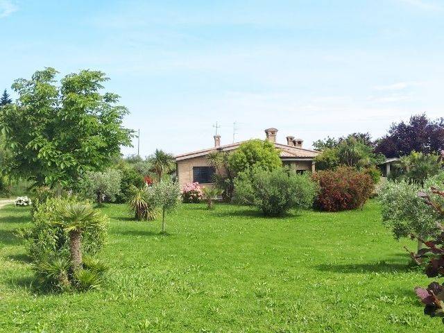 Villa in Semicentrale a Monteprandone