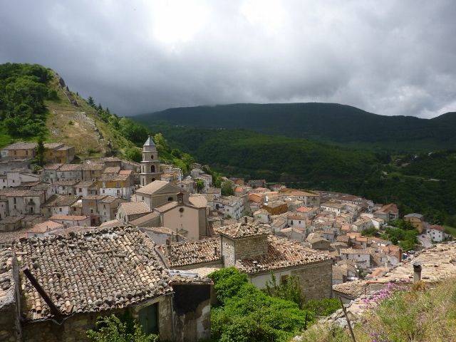 View over San Fele (640x480).jpg