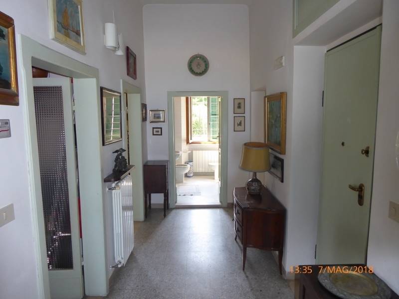 Ingresso (800x600).jpg