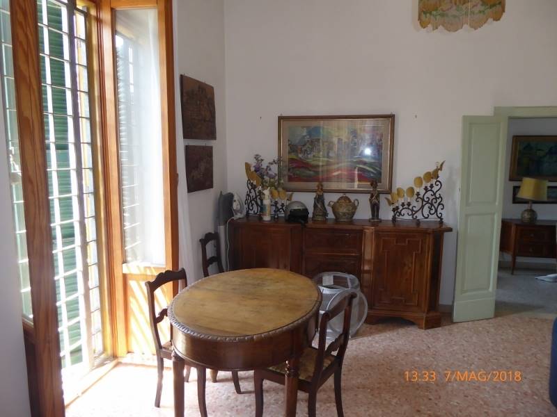 Camera 1_3 (800x600).jpg