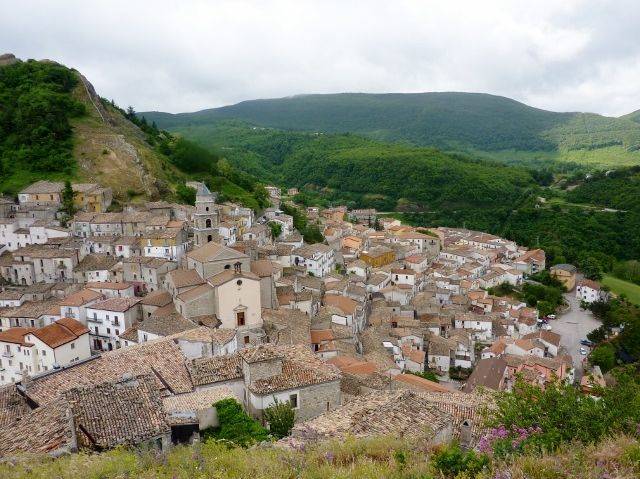 P1020898 (640x479).jpg