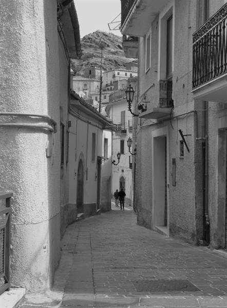 Street view 2 (472x640).jpg