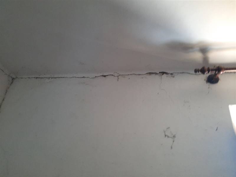 18 TERRENO AGRICOLO DI 14 ETTARI CON CASOLARE DA R