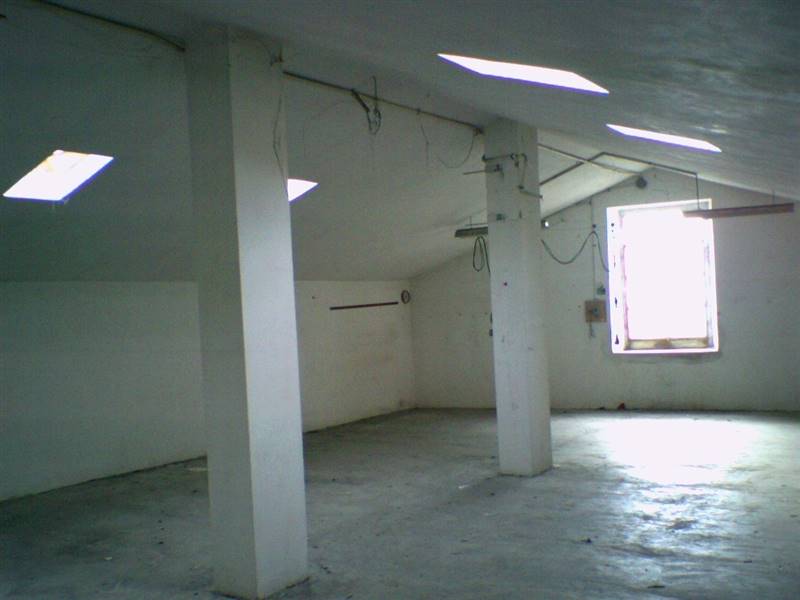 11 FABBRICATO CIELO TERRA DEL 1600 DA RISTRUTTURAR