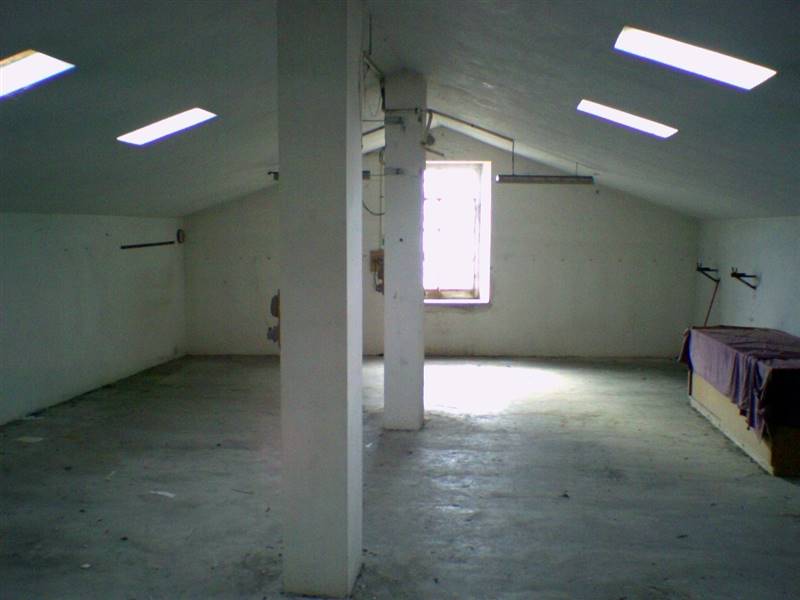 12 FABBRICATO CIELO TERRA DEL 1600 DA RISTRUTTURAR