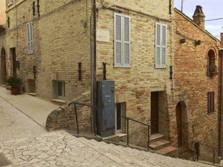 appartamento centro storico Ripatransone_.jpg