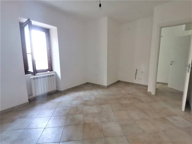 07 RIPATRANSONE - Centro storico casa del 1940 ris