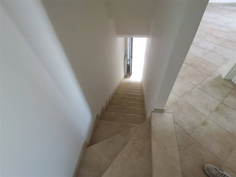 16 RIPATRANSONE - Centro storico casa del 1940 ris