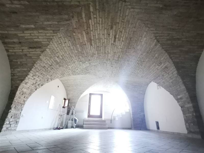 09 RIPATRANSONE - Centro storico casa del 1940 ris