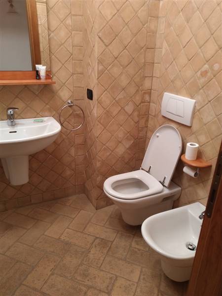 08 COSSIGNANO  CIELO TERRA RISTRUTTURATA.jpg