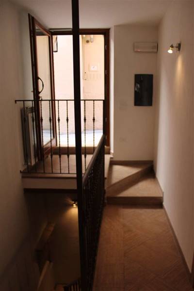 01 RIPATRANSONE - Casa cielo terra ristrutturata.J