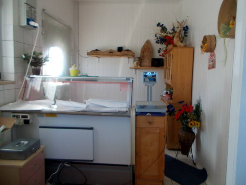 12 POGGIO DI BRETTA- laboratorio caseario.JPG