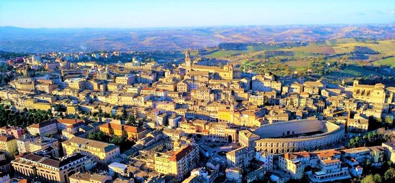 DILEOIMMOBILIARE HOTEL VENDE (7).jpg