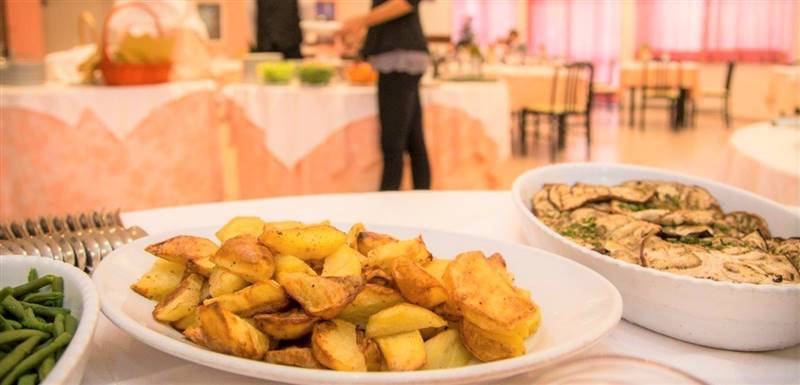 DILEOIMMOBILIARE HOTEL VENDE (6).jpg