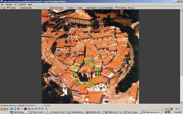 Vista aerea con evidenza del  Palazzo Del Borgo pr