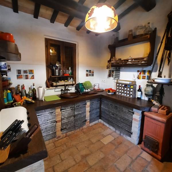 13 CARASSAI - CASOLARE RISTRUTTURATO.jpg