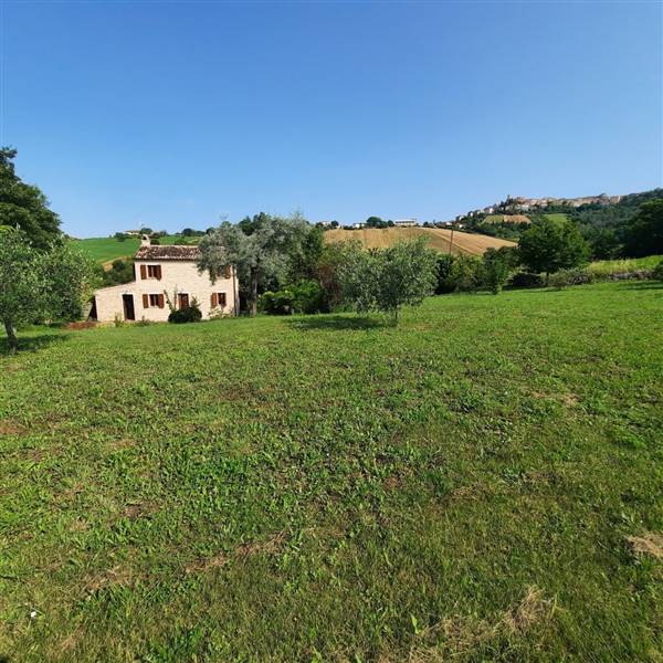 08CARASSAI - CASOLARE RISTRUTTURATO .jpg