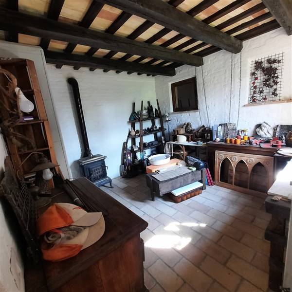 19 CARASSAI - CASOLARE RISTRUTTURATO.jpg