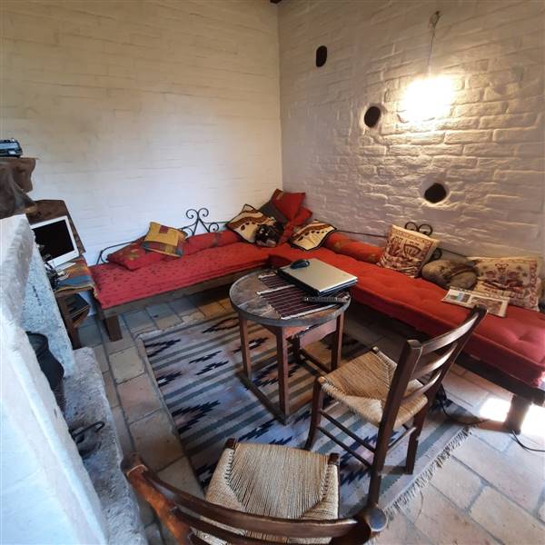 21 CARASSAI - CASOLARE RISTRUTTURATO.jpg