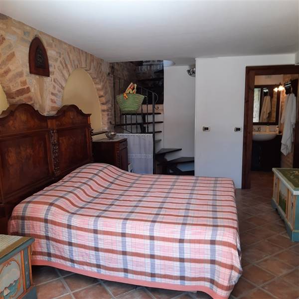 12 RIPATRANSONE - CASA SEMINDIPENDETE CENTRO STORI