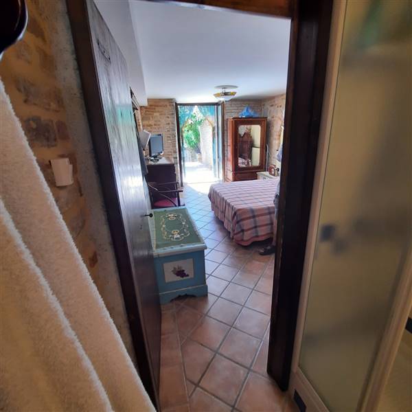 20 RIPATRANSONE - CASA SEMINDIPENDETE CENTRO STORI