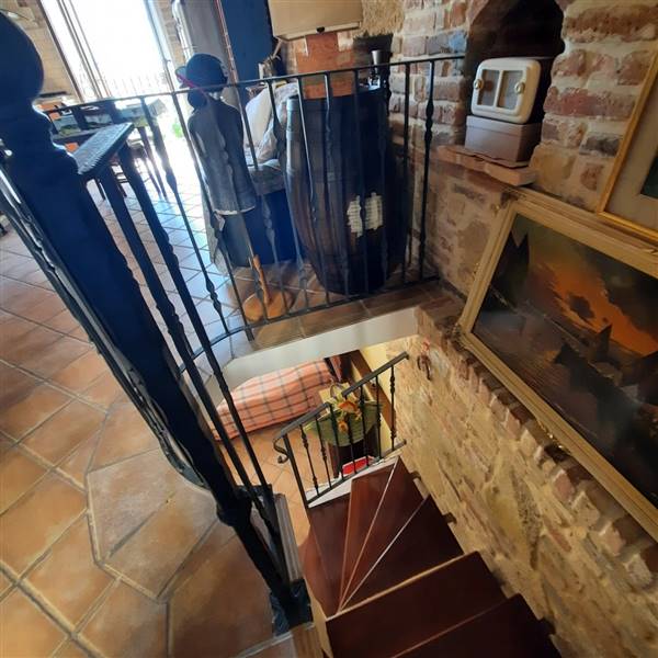 07 RIPATRANSONE - CASA SEMINDIPENDETE CENTRO STORI