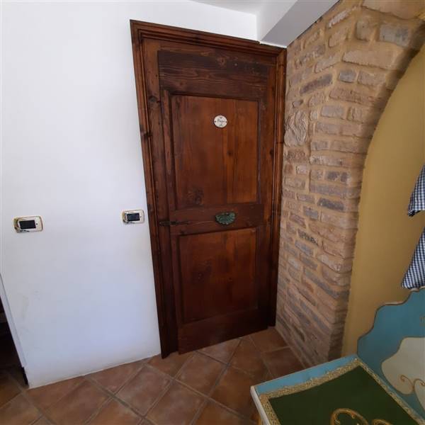 16 RIPATRANSONE - CASA SEMINDIPENDETE CENTRO STORI