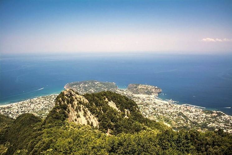 Monte-Epomeo-Ischia.jpeg