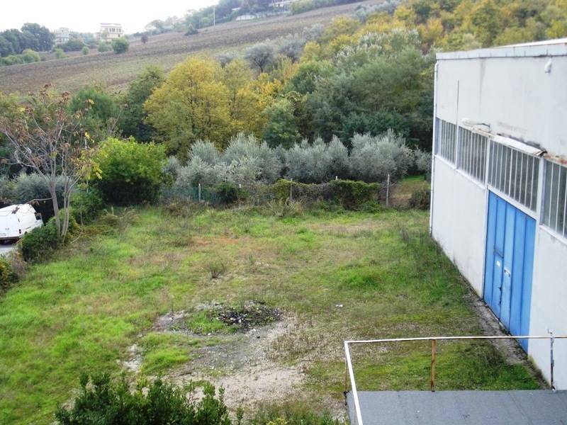 capannone grottammare (37).JPG