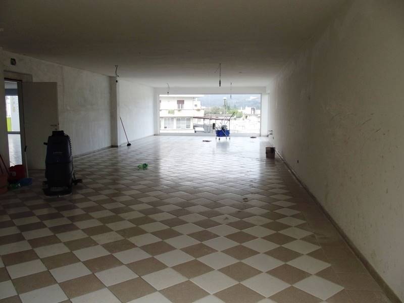 capannone grottammare (27).JPG