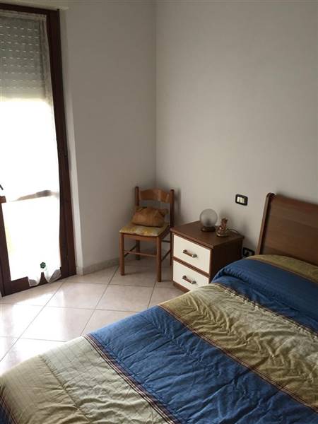 06 PEDASO - APPARTAMENTO CON TERRAZZO PANORAMICO.j