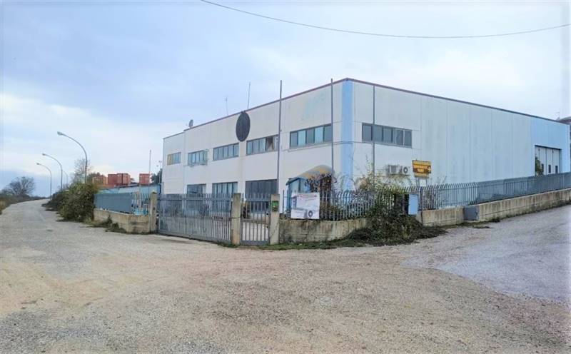 930873 stralcio foto-002.jpg