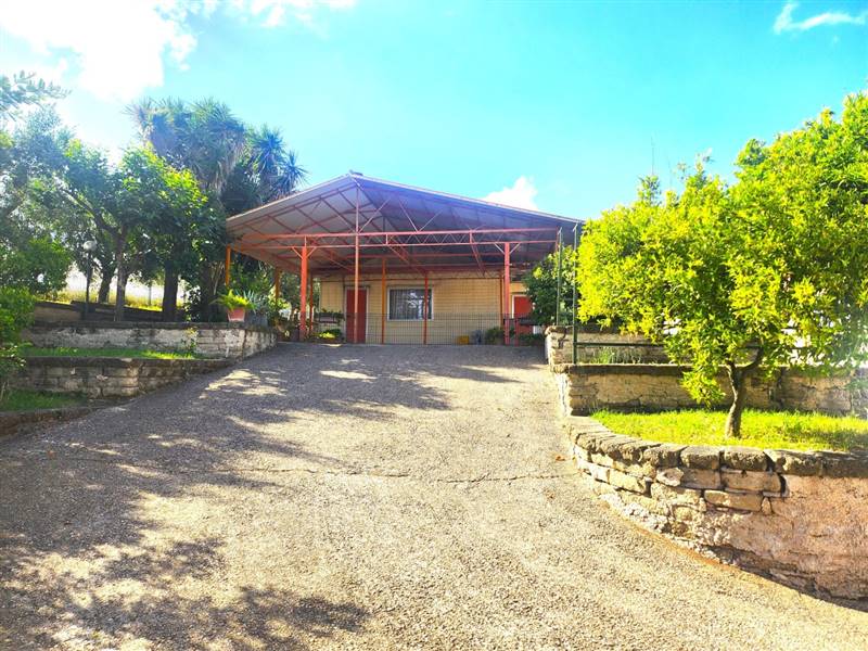 DILEOIMMOBILIARE VENDE CAPANNONE CON PIAZZALE A RO