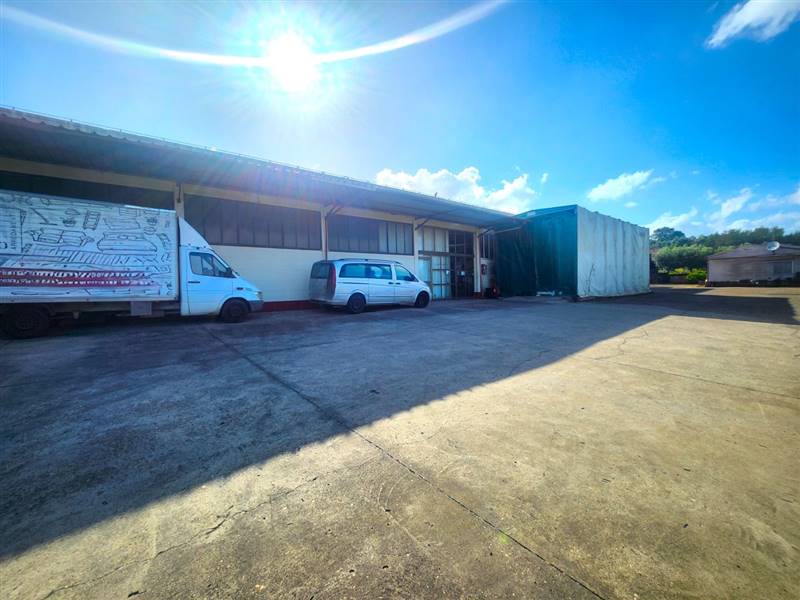 DILEOIMMOBILIARE VENDE CAPANNONE CON PIAZZALE A RO