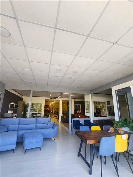 DILEOIMMOBILIARE VENDE CAPANNONE CON PIAZZALE A RO