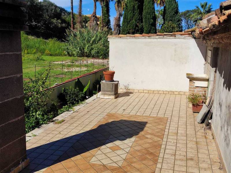 36 GROTTAMMARE- CASA CIELO TERRA DA RISTRUTTURARE