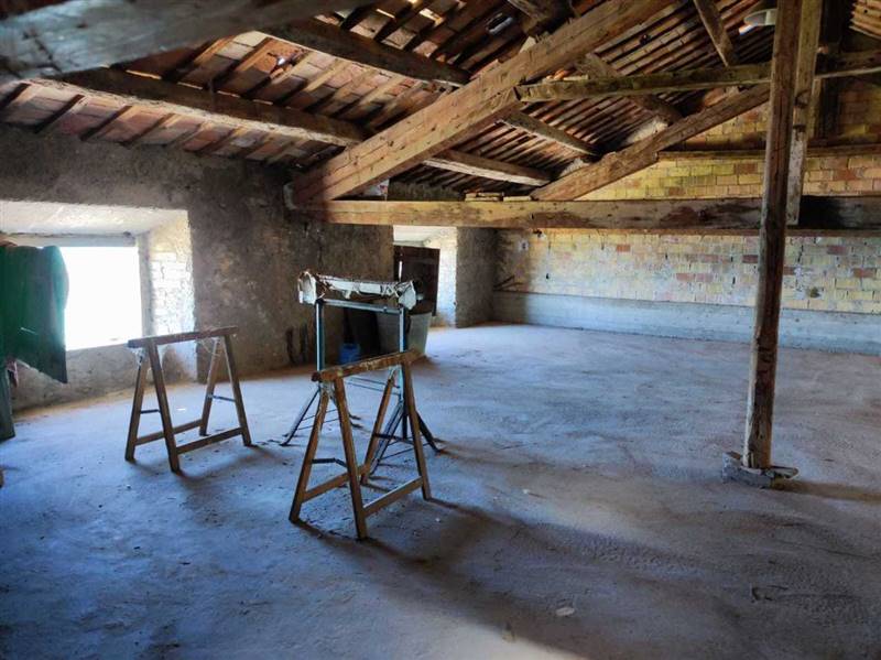 30 GROTTAMMARE- CASA CIELO TERRA DA RISTRUTTURARE