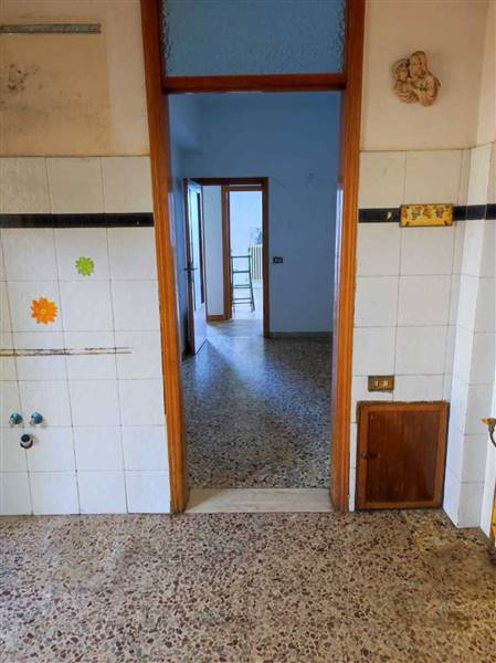 24 GROTTAMMARE- CASA CIELO TERRA DA RISTRUTTURARE