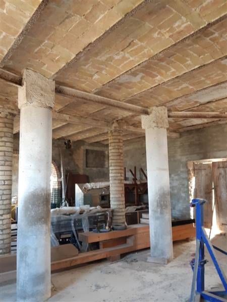 15 TORTORETO - COUNTRY HOUSE DA RISTRUTTURARE.jpg