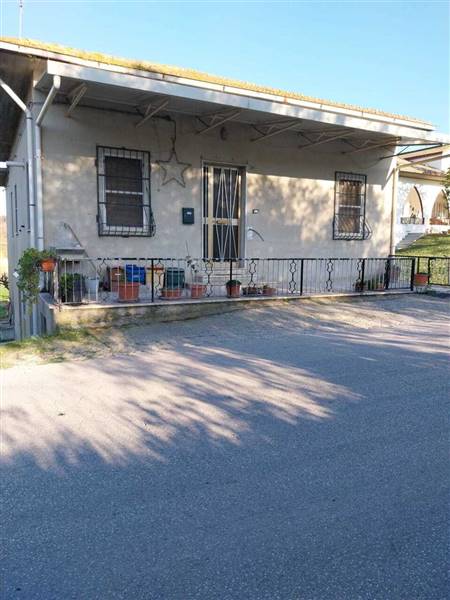 01 OFFIDA - CASA INDIPENDENTE DA RISTRUTTURARE.jpg