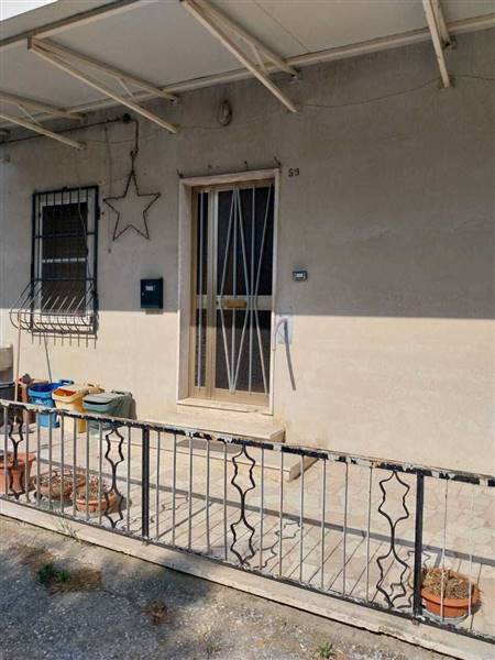 03 OFFIDA - CASA INDIPENDENTE DA RISTRUTTURARE.jpe