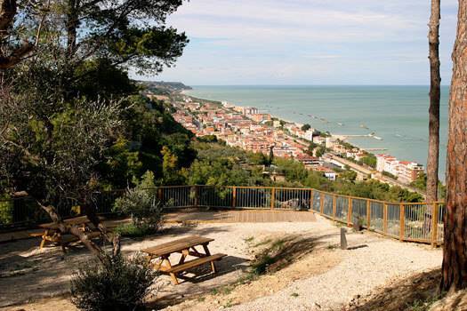 02 CUPRA MARITTIMA-AVVIATO STABILIMENTO BALNEARE V