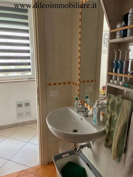 14 DILEOIMMOBILIARE VENDE PORZIONE DI CASA GROTTAM