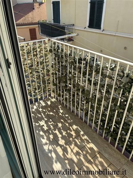 11 DILEOIMMOBILIARE VENDE PORZIONE DI CASA GROTTAM