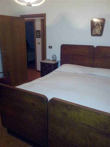 13 CASTORANO - CASA INDIPENDENTE CON VISTA MARE .j