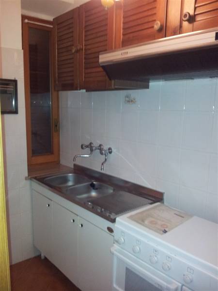 11 CASTORANO - CASA INDIPENDENTE CON VISTA MARE .j